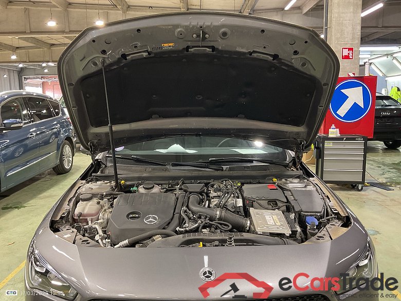 MERCEDES-BENZ CLA - Klasse 1.3 CLA 250 E DCT SHOOTING BRAKE #6