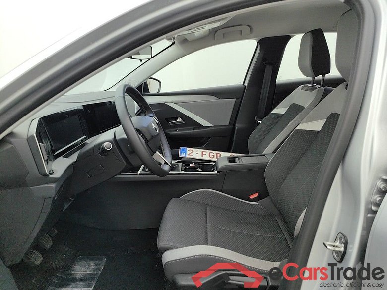 Opel Astra Sports Tourer 1.2 Turbo 81kW S/S Edition 5d #3