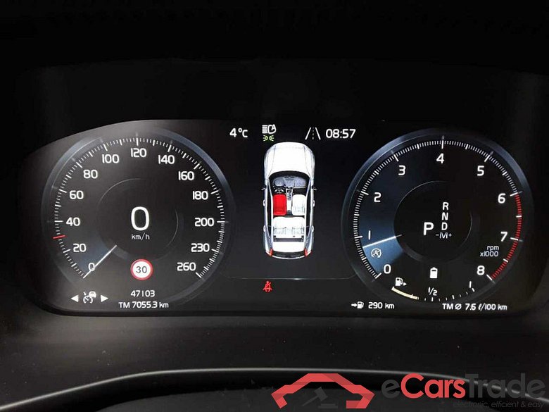 Volvo XC40 (2017->) DE - SUV5 B4 2WD EU6d, R-Design (EURO 6d), 2020 - 2022 #2