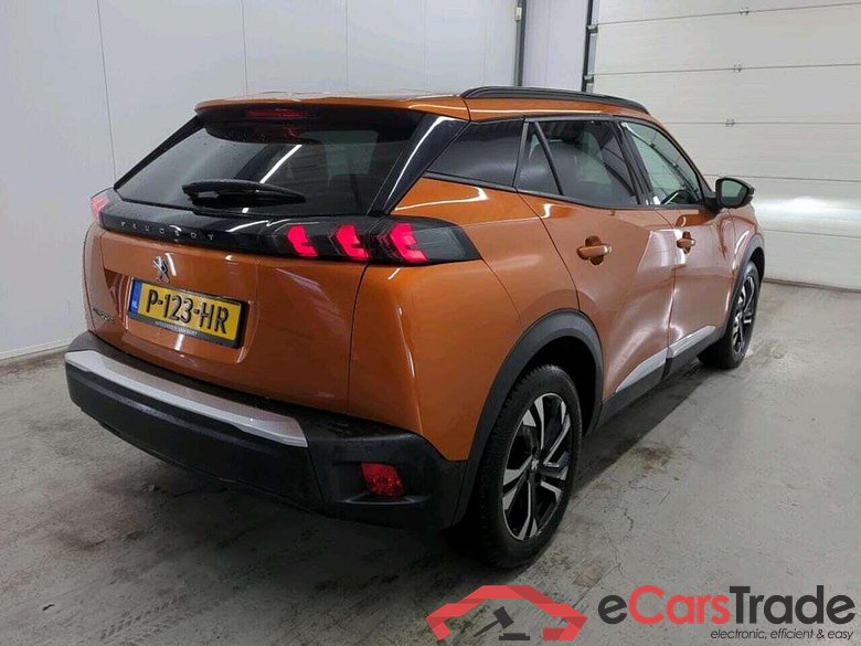 PEUGEOT e-2008 EV Allure 50 kWh #2