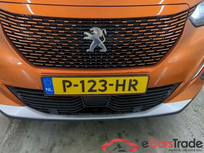 PEUGEOT e-2008 EV Allure 50 kWh #4