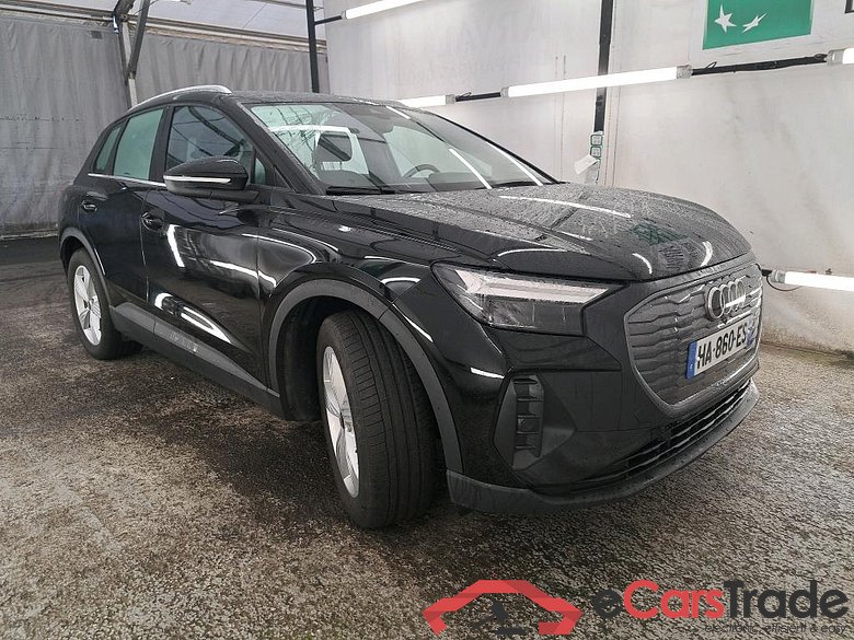 Q4 e-tron 45 e-tron Design #5