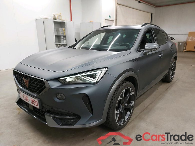 CUPRA - CUP FORMENTOR 1.4 HYBRID 204PK DSG Pack Techno With Safe Drive Pack L & Leather & 19 Inch & Towing Hook & Pano Roof * HYBRID *