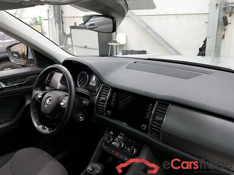 SKODA - SKO KODIAQ TSI 150PK DSG7 Ambition Pack GPS & Comfort & Heated Front & Rear Seats & Canton Sound & PDC Front & Rear & Camera & Removable Towing Hook & Pano Roof  * PETROL * #3