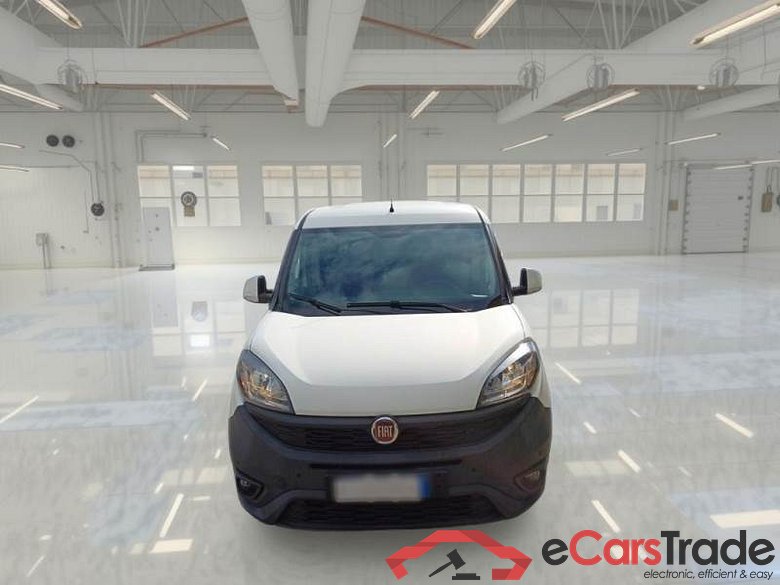 FIAT DOBLÒ CARGO 2015 4 PORTE MAXI 1.4 BZ 95CV EU6 SX #6