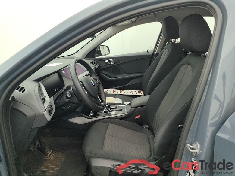 BMW 1 Reeks Hatch 116iA (80 kW) 5d #3