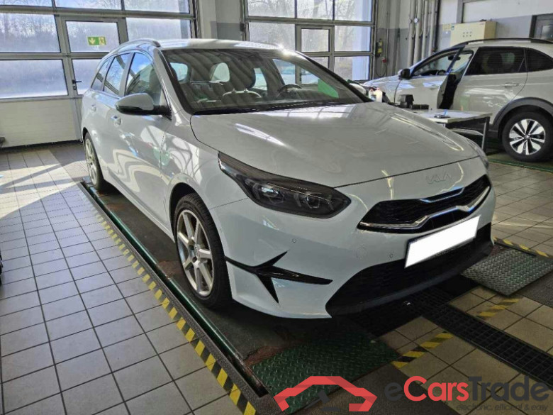 Kia Ceed Sportswagon (CD)(2018->) DE - Kb5 1.5 T-GDI EU6d, Spirit (EURO 6d), (Facelift) 2021 - 2024 #2
