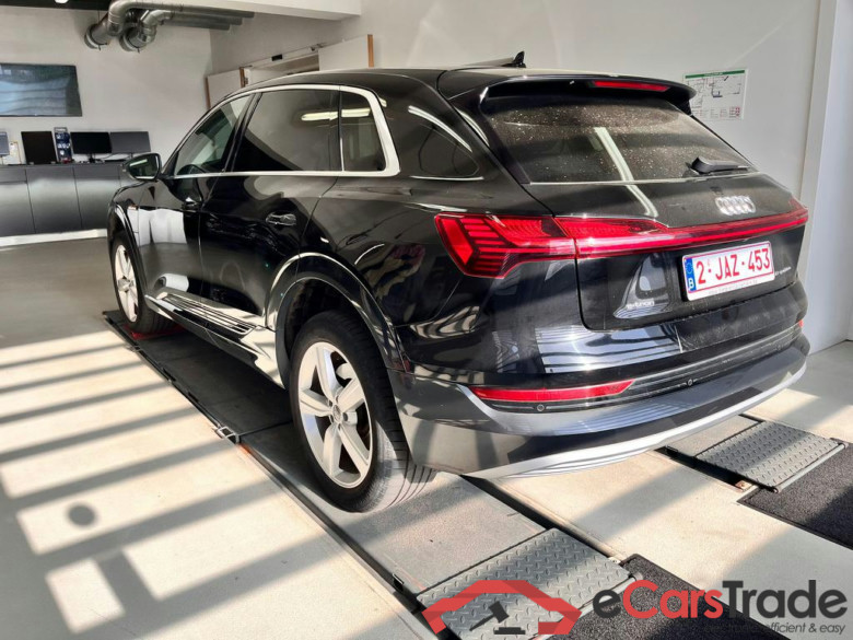 AUDI e-tron Audi e-tron  advanced 50 quattro 230,00 kW #3