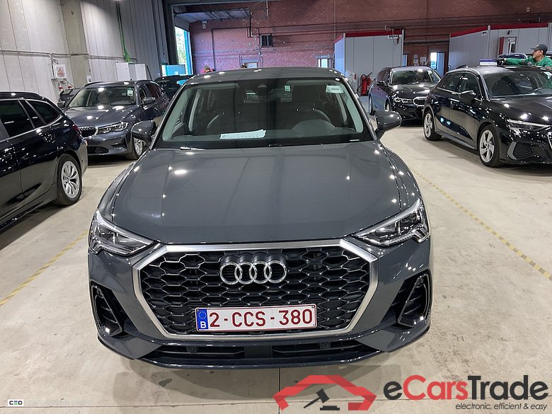 AUDI Q3 Sportback 1.4 45 TFSI E S TRONIC #2