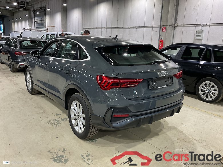 AUDI Q3 Sportback 1.4 45 TFSI E S TRONIC #3