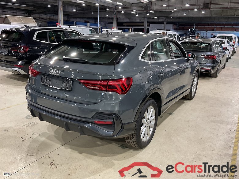 AUDI Q3 Sportback 1.4 45 TFSI E S TRONIC #4