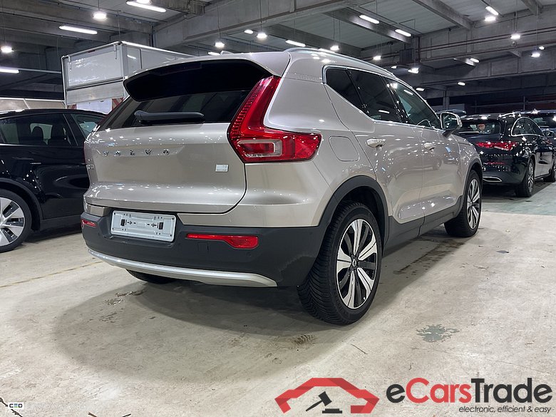 VOLVO XC40 1.5 T5 PHEV PLUS BRIGHT DESIGN DCT #4
