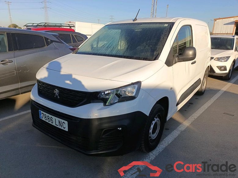 PEUGEOT Partner / 2018 / 3P / furgón derivado de turismo Pro Standard 600kg BlueHDi 73kW (AC) #1