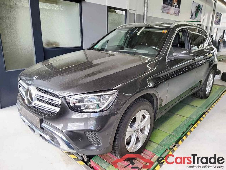 Mercedes-Benz GLC (BM 253)(06.2015->) DE - SUV5 GLC 300 de EU6d, de 4Matic (EURO 6d), (Facelift) 2020 - 2022