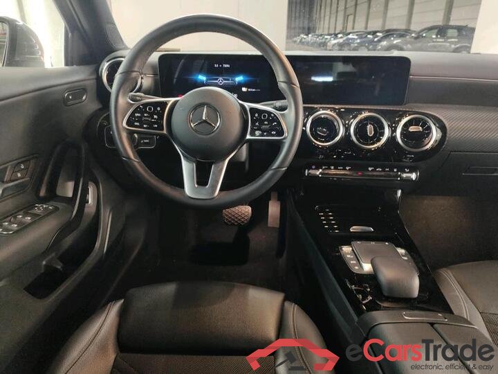 Mercedes A-Klasse Limousine A-Klasse Limousine A 250e Business Solution (PHEV) 160kW/218pk  4D/P Auto-8 #5