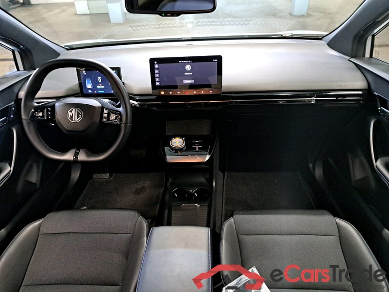MG MG4 Trophy Ext Range 77 kWh 245 hp #4