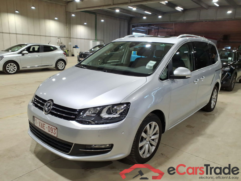 Volkswagen Sharan 2.0 TDi Highline 7PL Aut. Pano ACC Navi 1/2 Leather-Alcantara Klima PDC ... #1