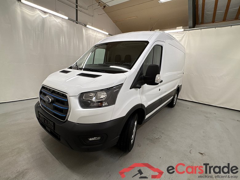 Ford E-Transit Trend (L2H2) Electric 68 kWh (137 kW)
