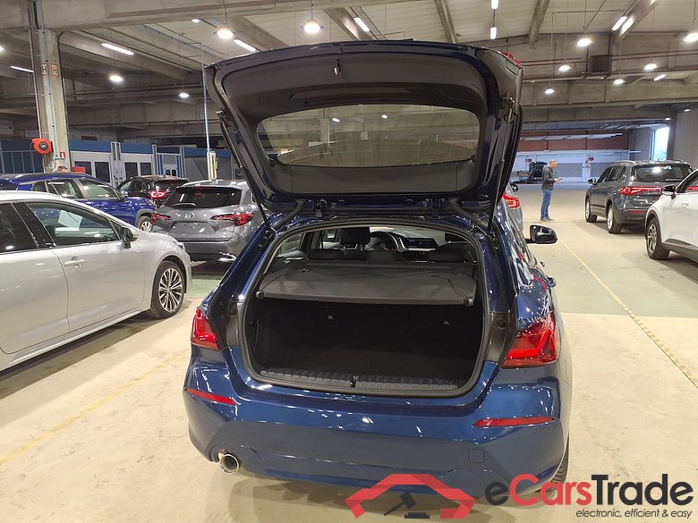 BMW 1 SERIES HATCH 1.5 116D (85KW) #3