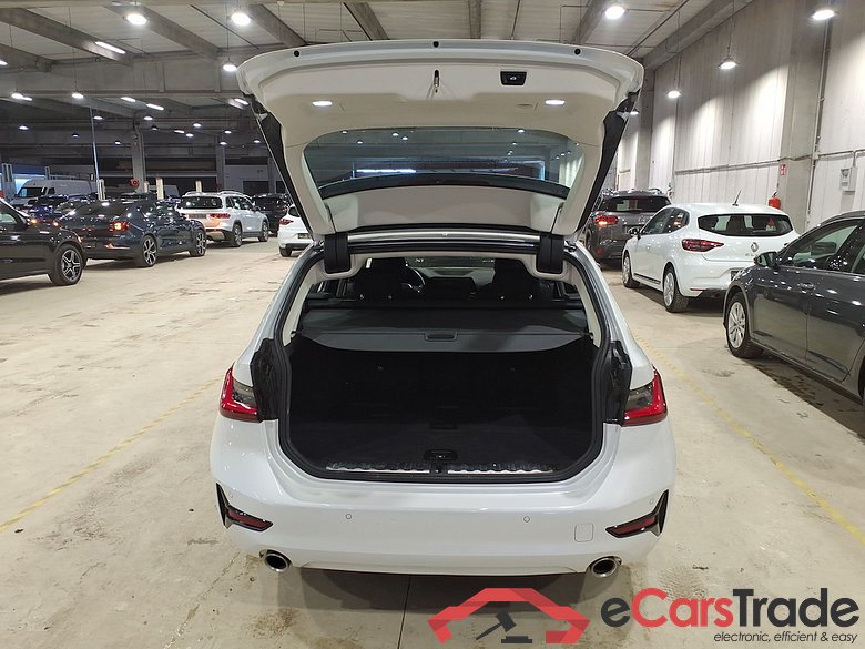 BMW 3 SERIES TOURING 2.0 318IA (115KW) AUTO TOURING #3