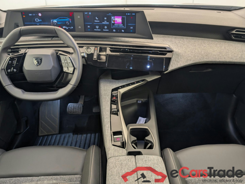 Peugeot 3008 Hybrid 145 e-DCS6 Allure #5