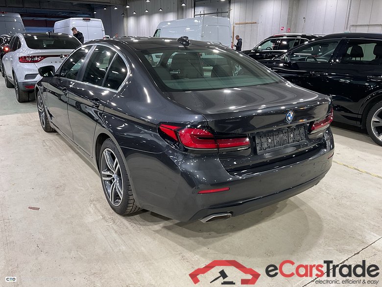 BMW 5 SERIES BERLINE 2.0 520E AUTO #3
