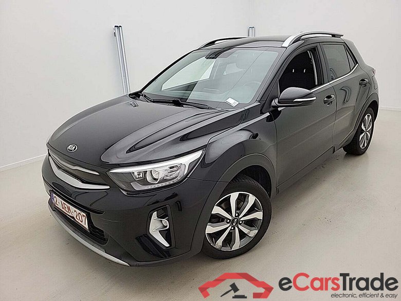 KIA STONIC 1.0 T MORE 7DCT #1