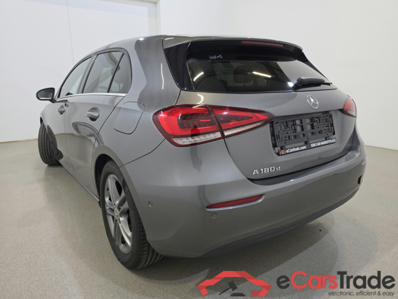 Mercedes A 180d Aut. LED-Xenon Widescreen Navi 1/2 Sport-Leather KeylessGo Camera Klima PDC ... #6