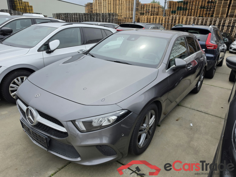 Mercedes A 180d Aut. LED-Xenon Widescreen Navi 1/2 Sport-Leather KeylessGo Camera Klima PDC ... #1