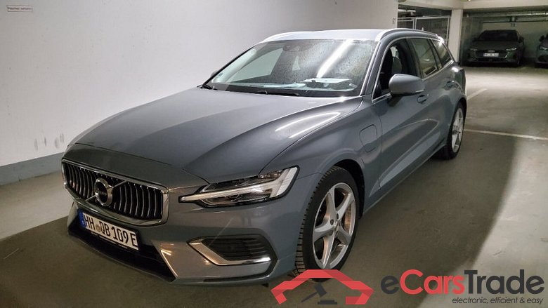 Volvo V60 Kombi (2018->) DE - Kb5 T6 Twin Engine AWD PHEV EU6d, Inscription Expression Plug-In AWD (E6d),