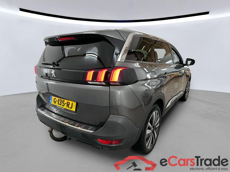 PEUGEOT 5008 96 kW #5
