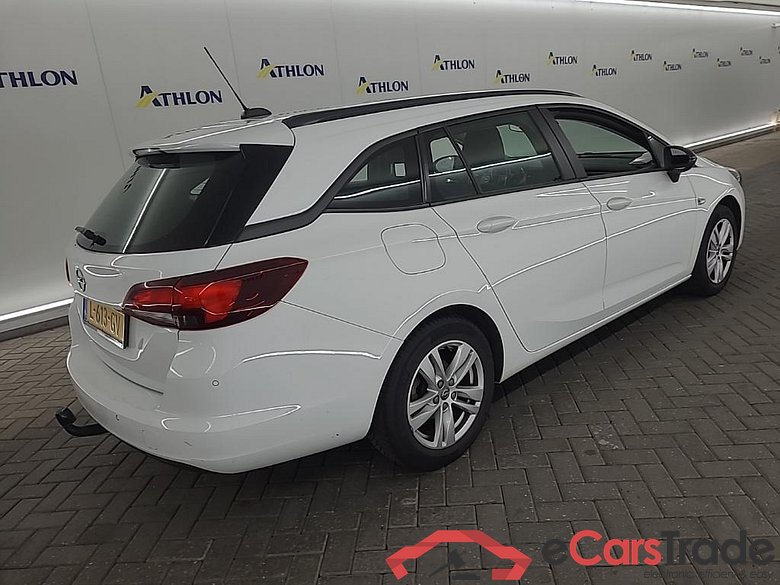 OPEL Astra Sports Tourer 1.2 turbo 81kW Edition 5D #3
