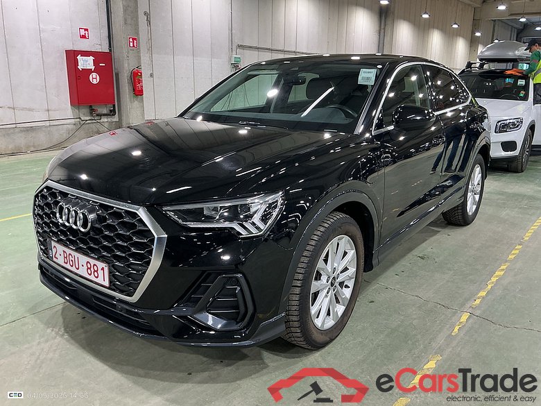 AUDI Q3 Sportback 1.4 45 TFSIe Plug-In Hybrid Aut. LED-Matrix Virtual Navi leather Camera Klima PDC ... #1