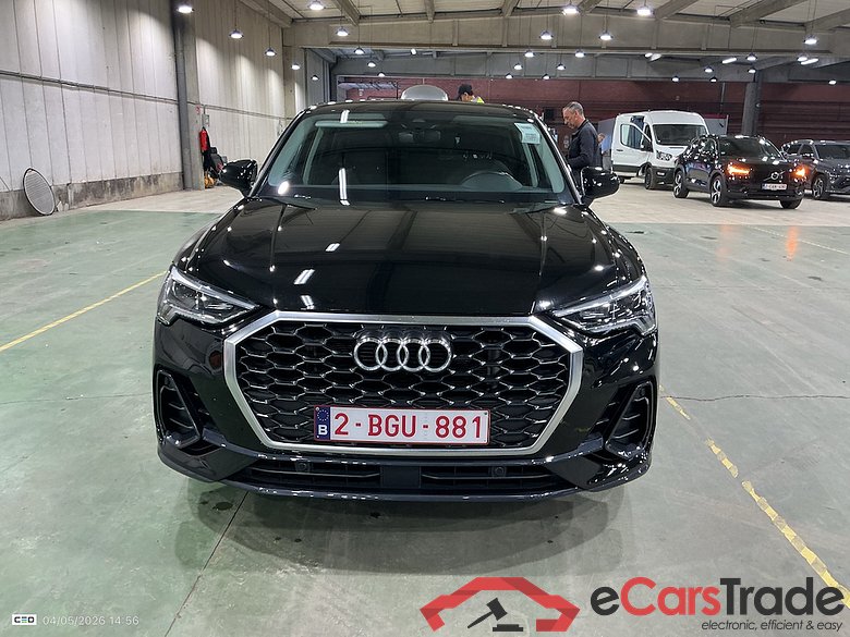 AUDI Q3 Sportback 1.4 45 TFSIe Plug-In Hybrid Aut. LED-Matrix Virtual Navi leather Camera Klima PDC ... #2