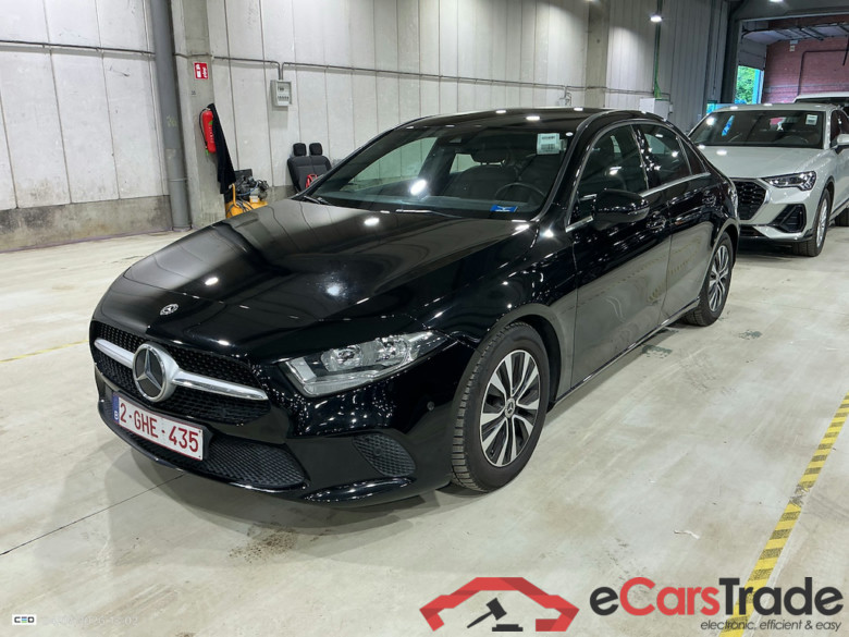 MERCEDES-BENZ CLASSE A SEDAN DIESEL (V177) A 180 d Business Solution #1