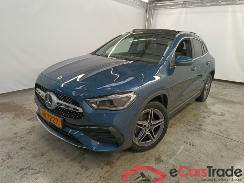 MERCEDES CLASSE GLA - 2020 GLA 250e 262 (160+102) Business Solution 5d Auto #1