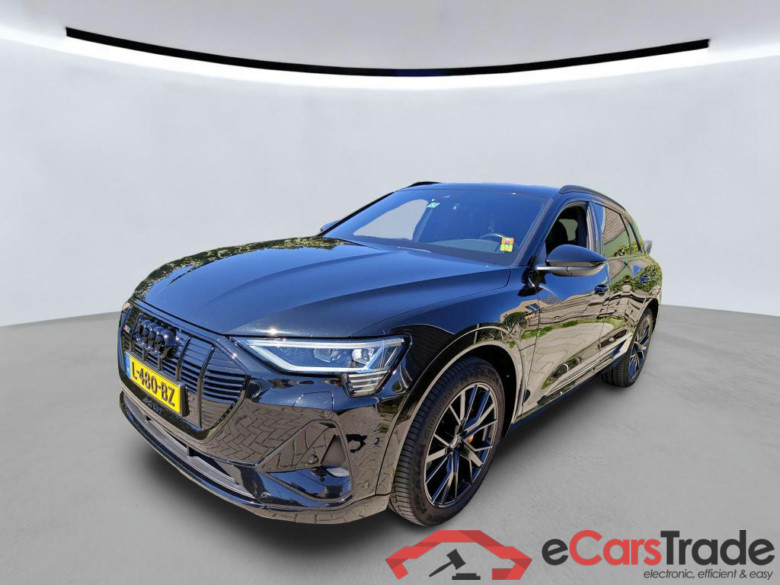 AUDI e-tron 300 kW #1