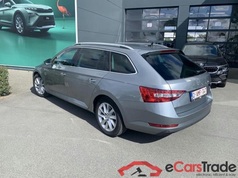 SKODA Superb Combi PHEV Superb Wagon Style 1,4 TSI iV 160 kW 6-speed automat. #3