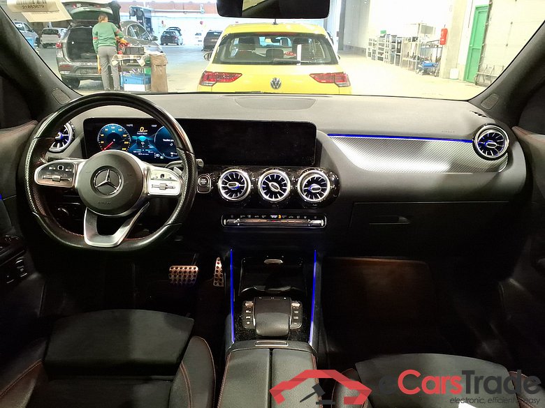 MERCEDES-BENZ GLA 1.3 GLA 250 E DCT BUSINESS SOLUTION #6