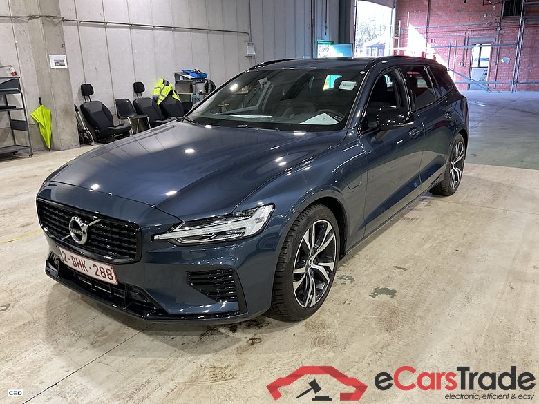 VOLVO V60 2.0 T6 PHEV R-DESIGN AUTO 4WD #1