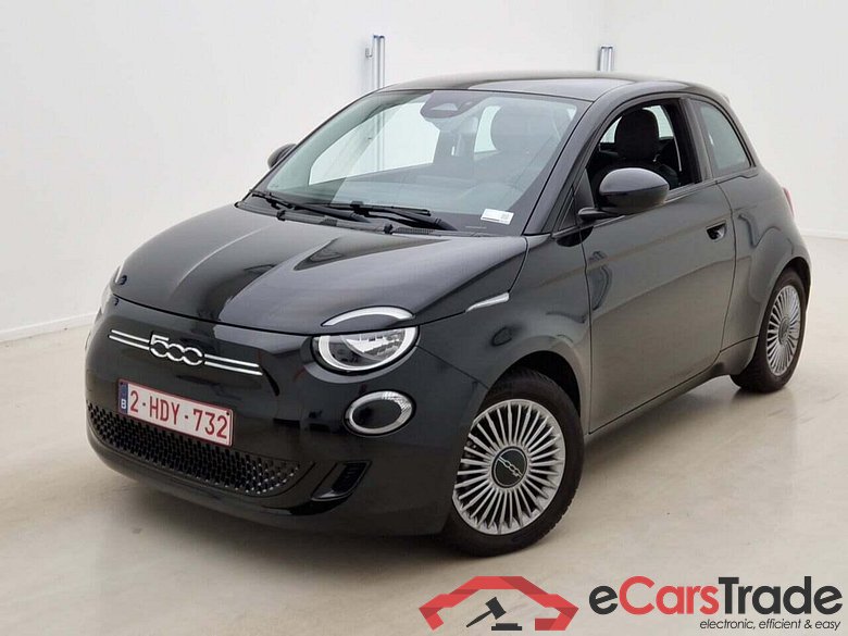FIAT 500E 42KWH Icon #1