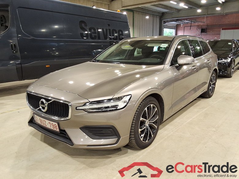 VOLVO V60 2.0 B3 MHEV MOMENTUM PRO DCT #1