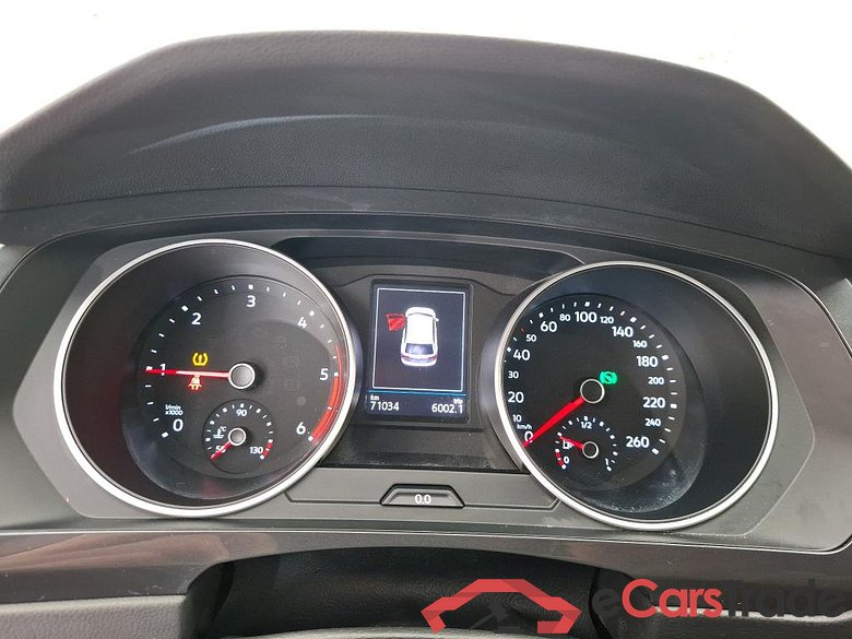 VOLKSWAGEN Tiguan / 2020 / 5P / SUV 2.0 TDI 150 DSG7 Life Business #6