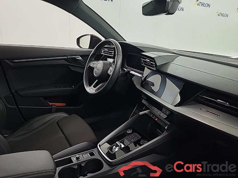 AUDI A3 Limousine 35 TFSI S tronic S edition 4D 110kW #6
