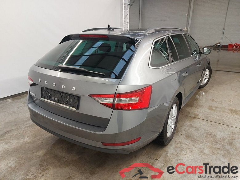 Skoda Superb Combi 1.5 TSI ACT 110kW DSG7 Clever 5d #2