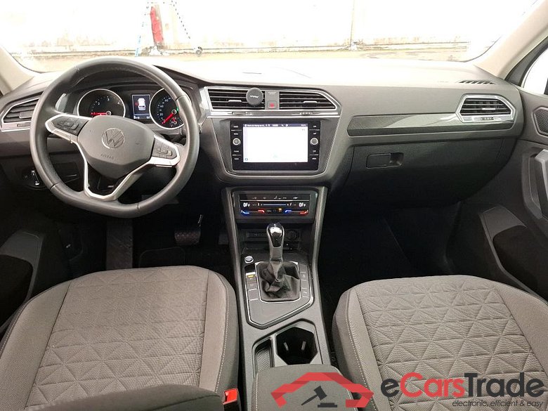 VOLKSWAGEN Tiguan / 2020 / 5P / SUV 2.0 TDI 150 DSG7 Life Business #5