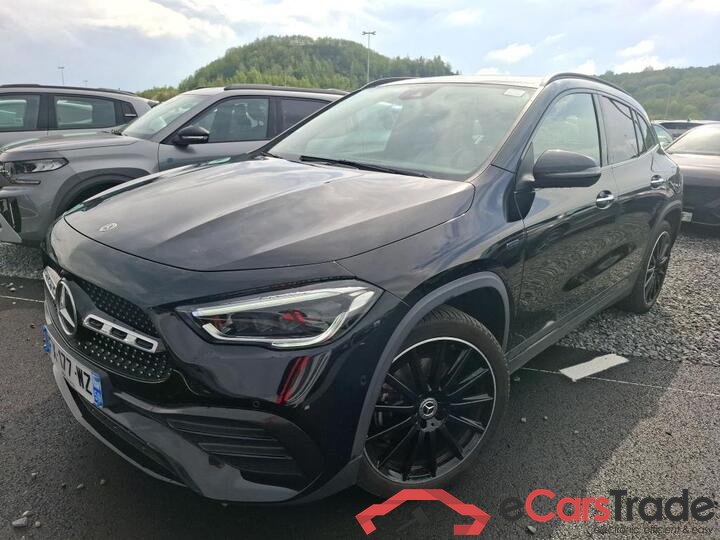 Mercedes GLA 250e Plug-In Hybrid AMG Night Aut. Pano LED-MultiBeam Widescreen Burmester Ambient Navi Sport-Leather KeylessGo Camera Klima PDC ... #1