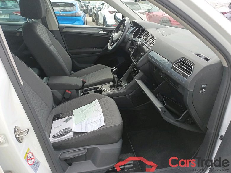VOLKSWAGEN Tiguan / 2020 / 5P / todoterreno Life 1.5 TSI 110kW (150CV) #6