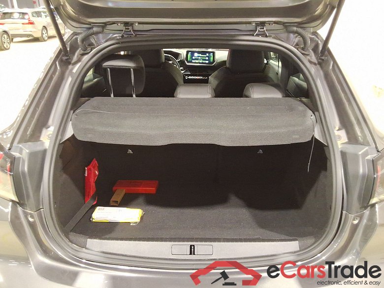 PEUGEOT 208 1.2 PURETECH 74KW S-S AUTO GT #3