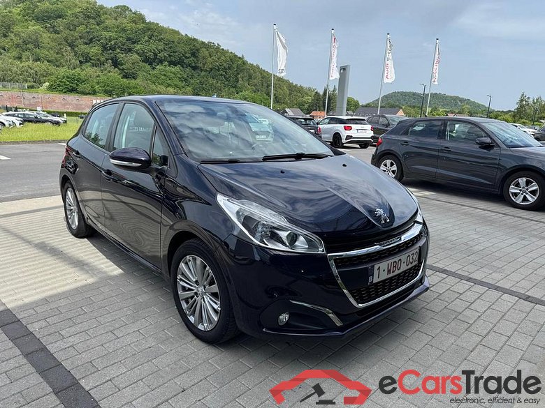 PEUGEOT 208 1.2 PureTech Signature S&S (EU6.2) #2